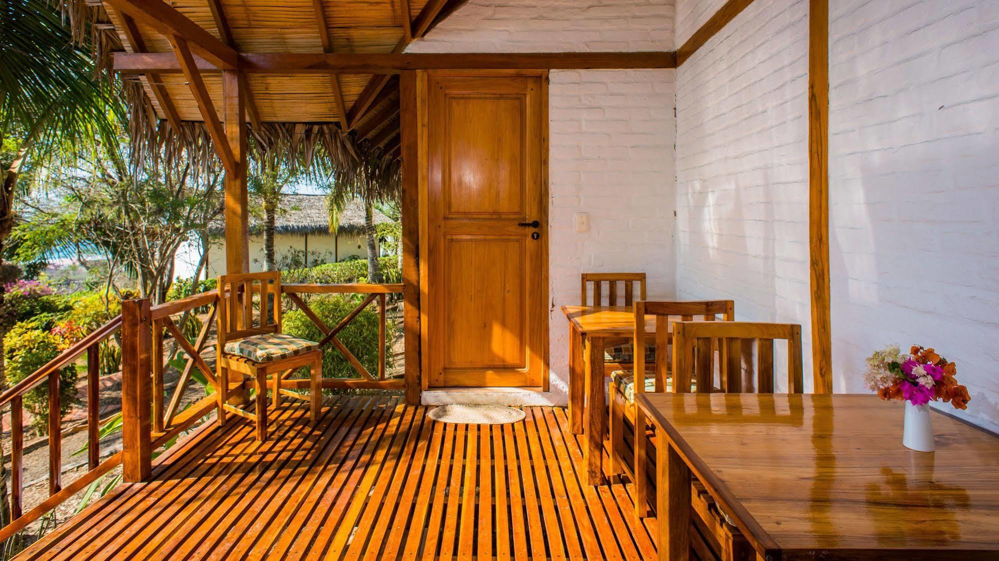 Hosteria La Terraza Puerto López Extérieur photo